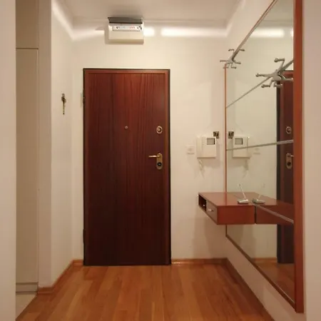 Apartment Karlo Near The Beautiful Znjan Split